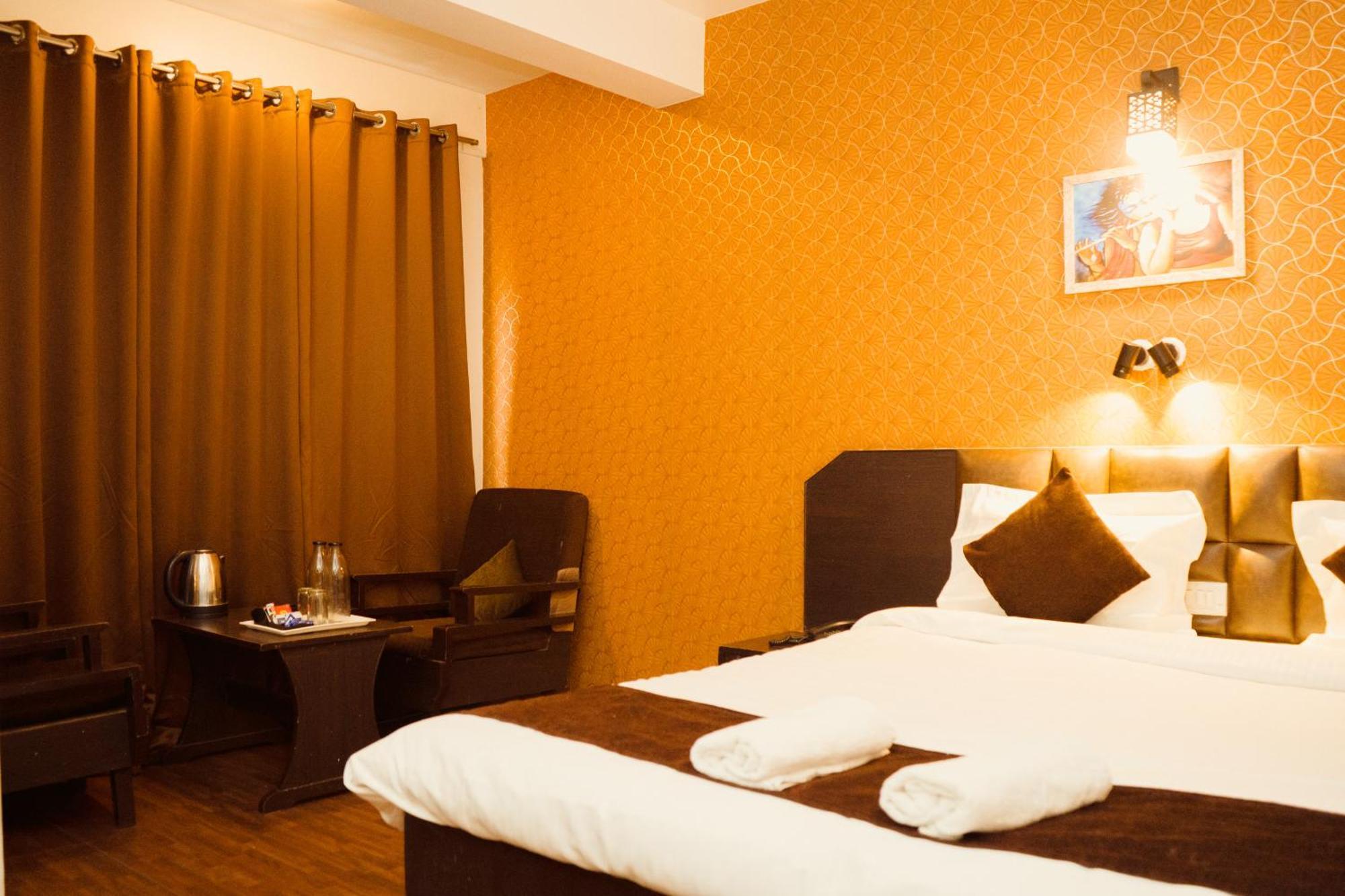 Hotel Siddhi Vinayak Regency, Mg Marg Gangtok Buitenkant foto