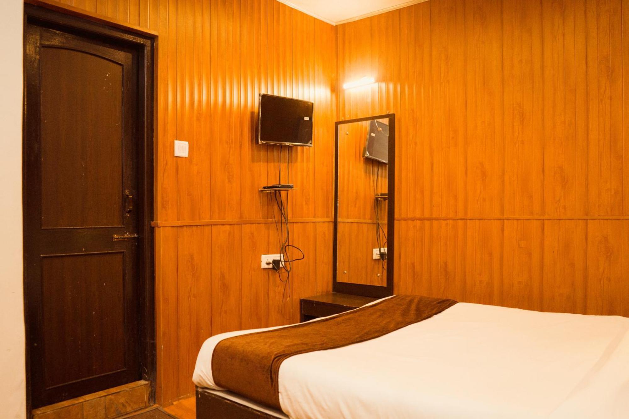 Hotel Siddhi Vinayak Regency, Mg Marg Gangtok Buitenkant foto